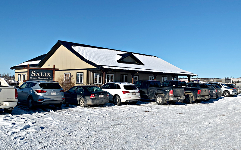 Salix resource managment ltd office in Sundre